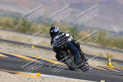 media/Nov-12-2023-SoCal Trackdays (Sun) [[5d1fba4e7d]]/Turn 14 (1035am)/